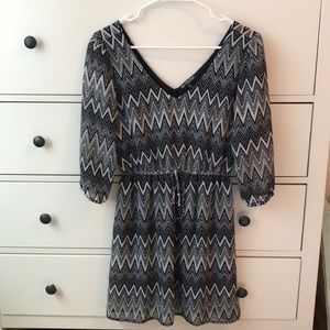 Black and white zig-zag everyday causal work dress